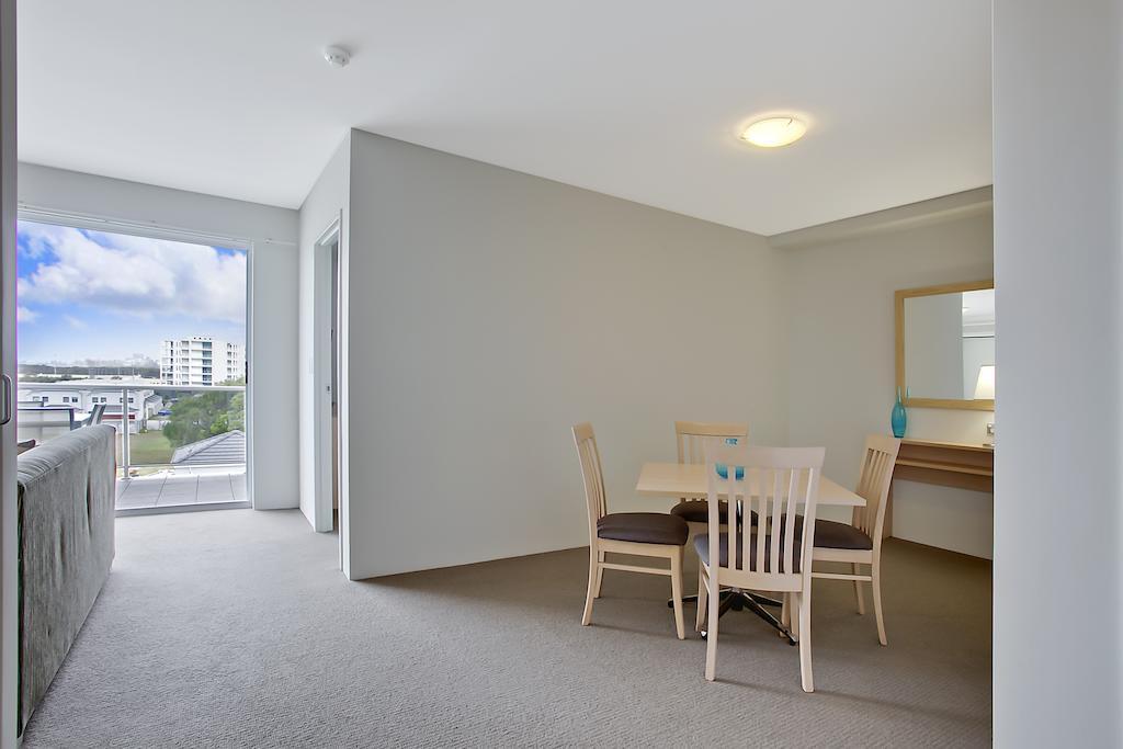 Quality Suites Pioneer Sands Wollongong Eksteriør bilde