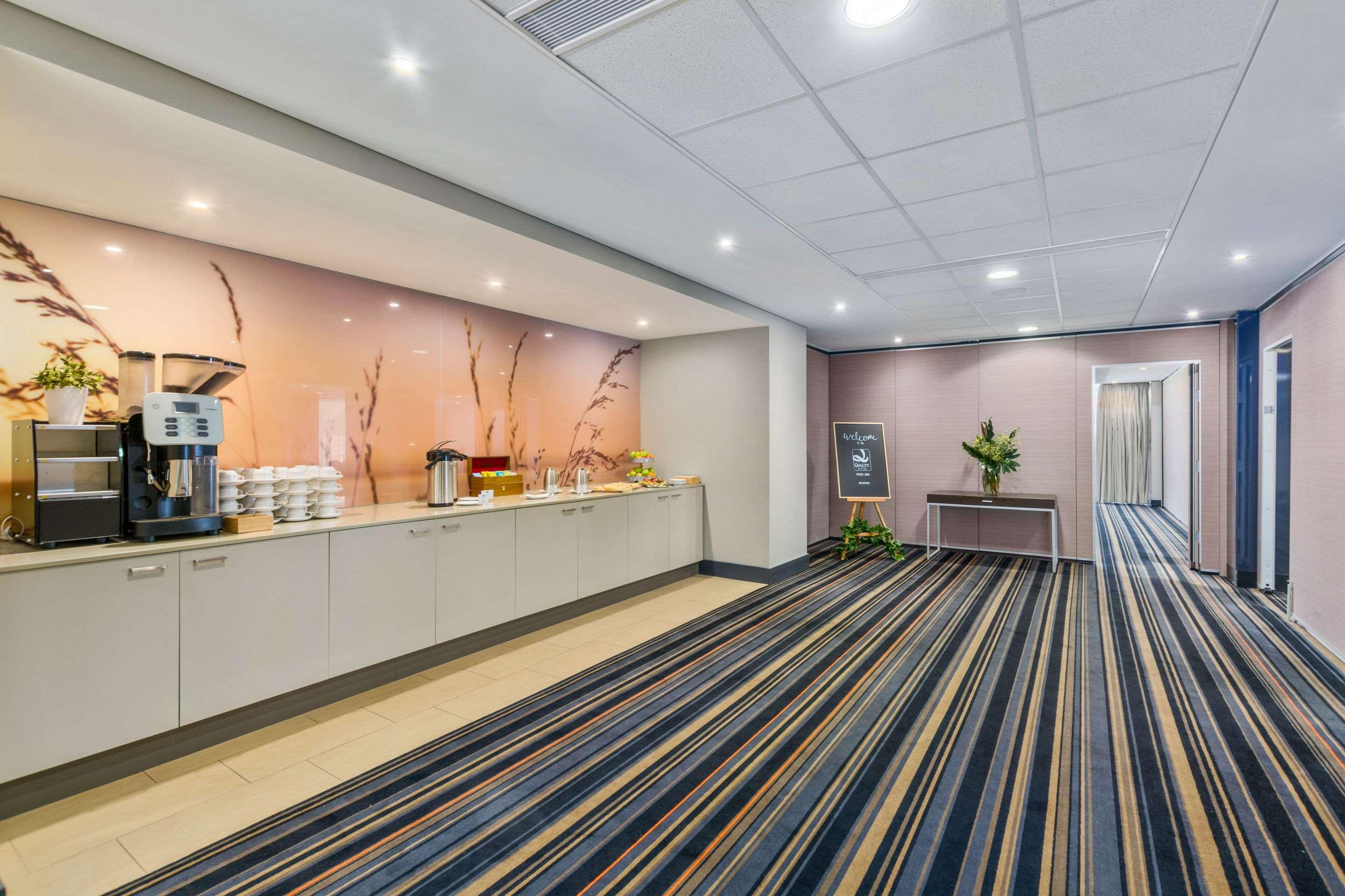 Quality Suites Pioneer Sands Wollongong Eksteriør bilde