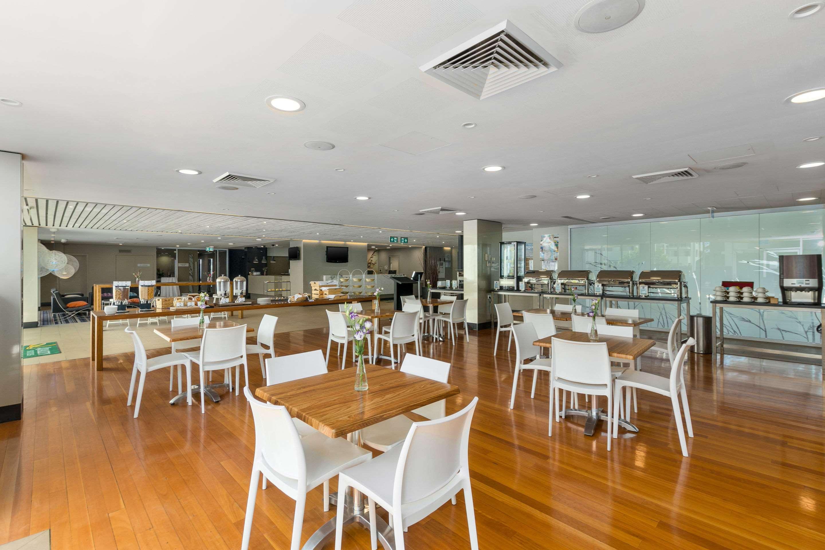 Quality Suites Pioneer Sands Wollongong Eksteriør bilde